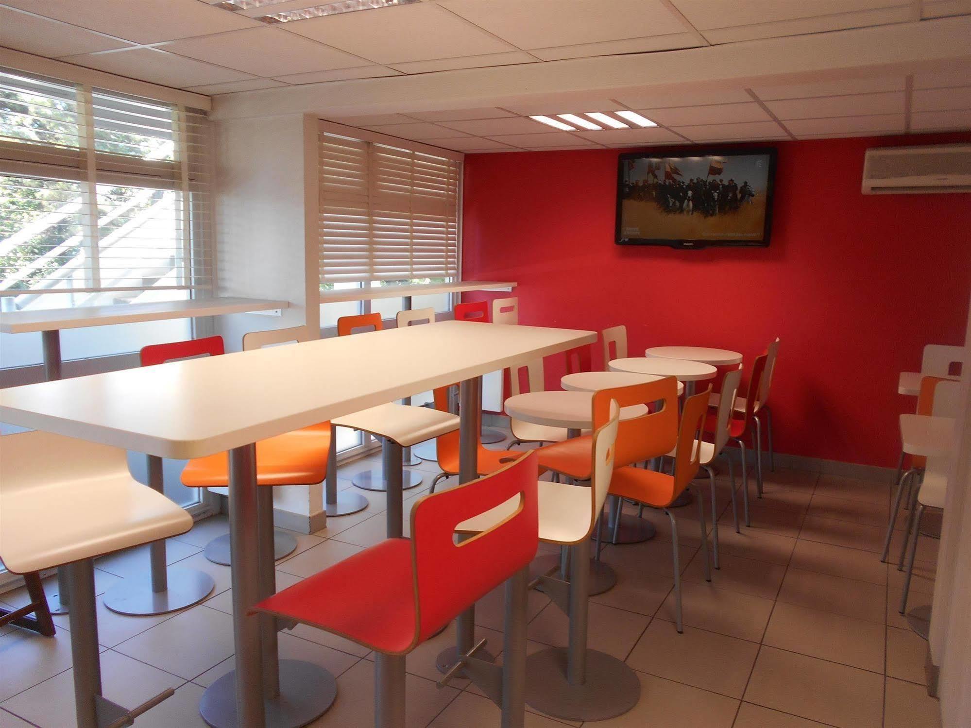 Premiere Classe Lyon Ouest - Tassin Luaran gambar